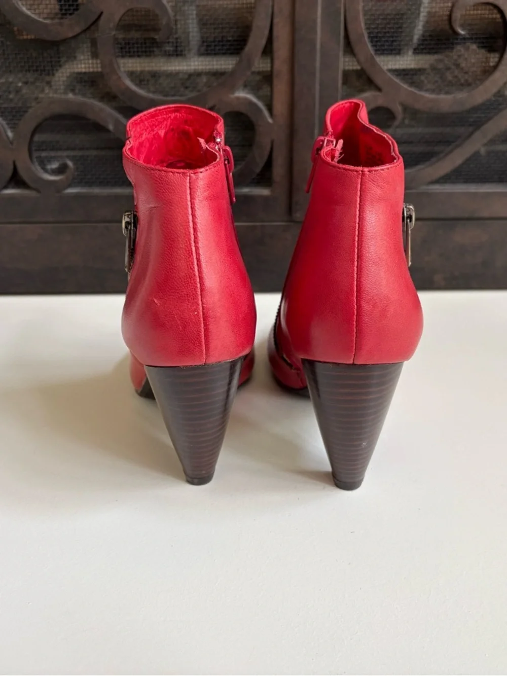 Miz Mooz Flirt Leather Zip Detail Booties 8.5